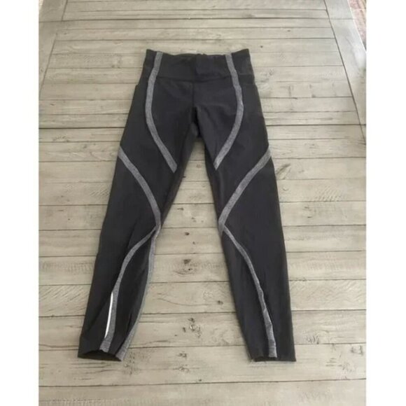 Lululemon Wild Twist 7/8 Tight *25" Black size 4 W5AY8S - Picture 4 of 6